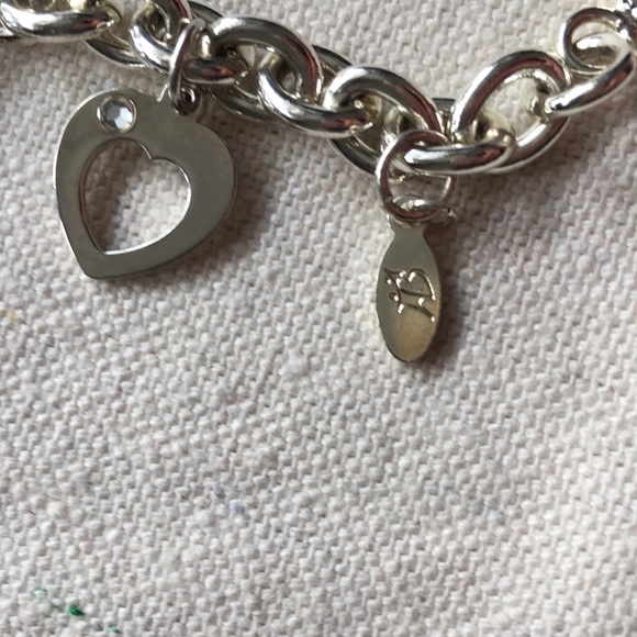 Mark.for Avon Silver Tone Heart Charm Bracelet - Picture 5 of 9